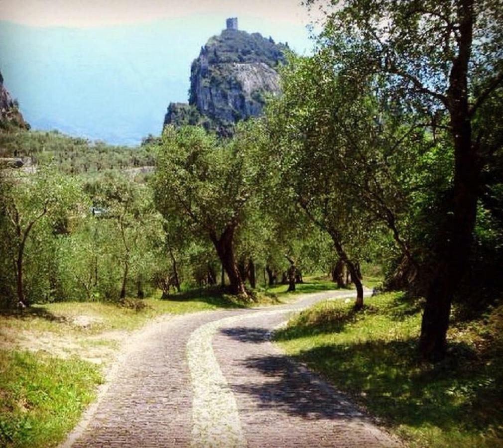 Appartamento Il Soffio Arco Esterno foto